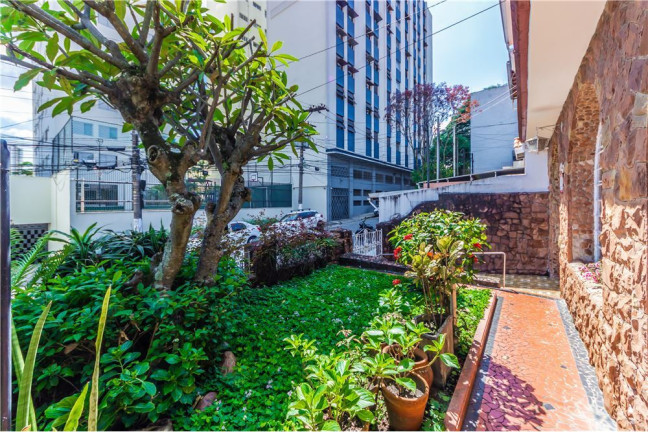 Imagem Casa com 3 Quartos à Venda, em Mirandópolis - São Paulo Imagem Casa com 3 Quartos à Venda, em Mirandópolis - São Paulo