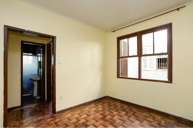 Imagem Apartamento com 1 Quarto à Venda, 38 m² em Santo Antônio - Porto Alegre Imagem Apartamento com 1 Quarto à Venda, 38 m² em Santo Antônio - Porto Alegre