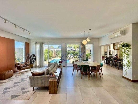 Imagem Casa com 4 Quartos à Venda, 345 m² em Granja Viana - Carapicuíba