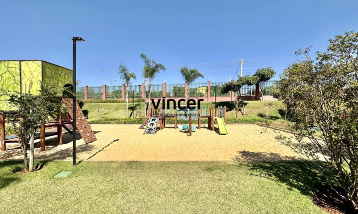 Imagem Terreno à Venda, 722 m² em Jardins Itália - Goiânia