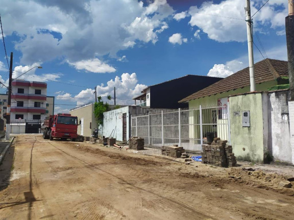 Terreno à Venda, 1.000 m² em Aviacao - Praia Grande