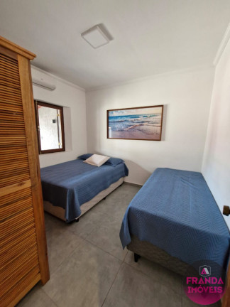 Imagem Casa com 2 Quartos à Venda, 117 m² em Centro - Ubatuba Imagem Casa com 2 Quartos à Venda, 117 m² em Centro - Ubatuba