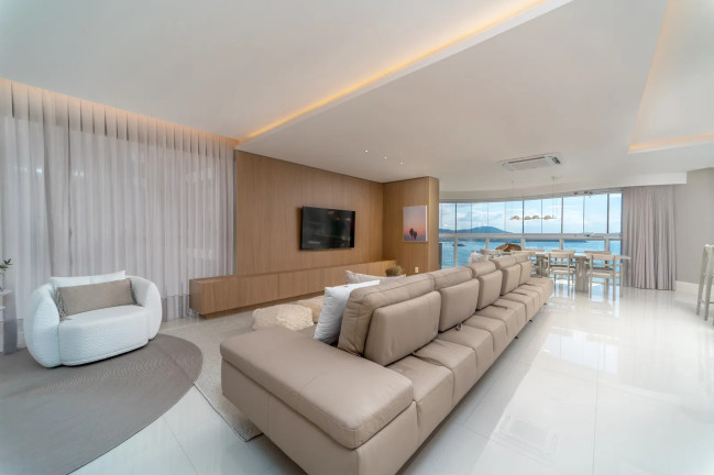 Imagem Apartamento com 4 Quartos à Venda, 233 m² em Centro - Balneário Camboriú