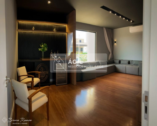 Imagem Casa com 4 Quartos à Venda, 450 m² em Jardim Do Golfe - São José Dos Campos Imagem Casa com 4 Quartos à Venda, 450 m² em Jardim Do Golfe - São José Dos Campos