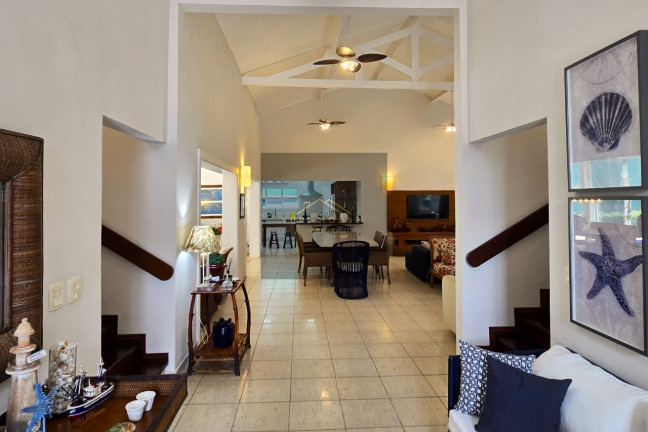 Imagem Casa com 4 Quartos à Venda, 400 m² em Domingas Dias - Ubatuba Imagem Casa com 4 Quartos à Venda, 400 m² em Domingas Dias - Ubatuba
