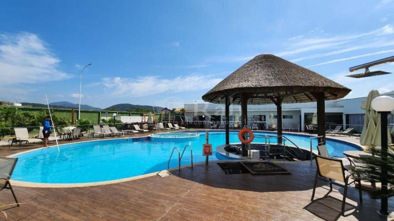 Imagem Casa com 2 Quartos à Venda, 230 m² em Barra - Balneário Camboriú Imagem Casa com 2 Quartos à Venda, 230 m² em Barra - Balneário Camboriú