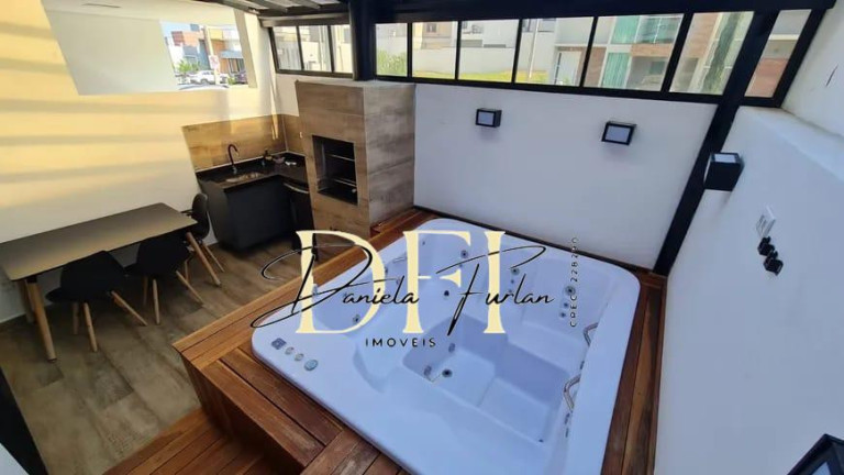 Imagem Casa de Condomínio com 3 Quartos à Venda, 117 m² em Condomínio Terras De São Francisco - Sorocaba Imagem Casa de Condomínio com 3 Quartos à Venda, 117 m² em Condomínio Terras De São Francisco - Sorocaba