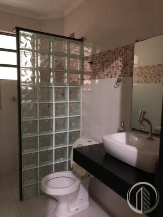Imagem Casa com 3 Quartos à Venda, 134 m² em Embaré - Santos