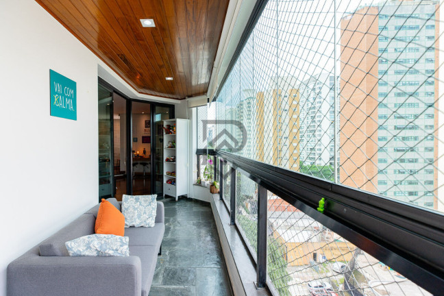 Apartamento com 4 Quartos à Venda, 172 m² em Moema - São Paulo