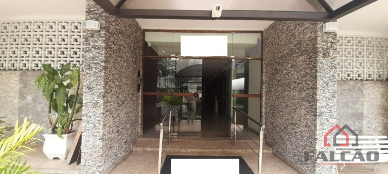 Apartamento com 3 Quartos à Venda, 120 m² em Gonzaga - Santos