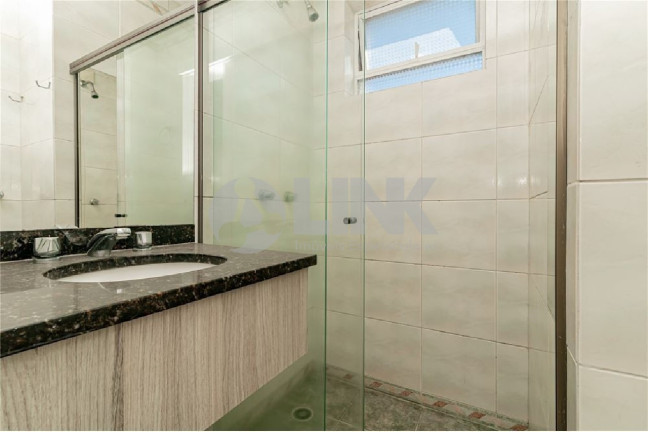 Imagem Imóvel com 2 Quartos à Venda, 111 m² em Passo Da Areia - Porto Alegre Imagem Imóvel com 2 Quartos à Venda, 111 m² em Passo Da Areia - Porto Alegre