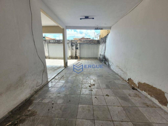 Imagem Casa com 5 Quartos à Venda, 230 m² em Maraponga - Fortaleza Imagem Casa com 5 Quartos à Venda, 230 m² em Maraponga - Fortaleza