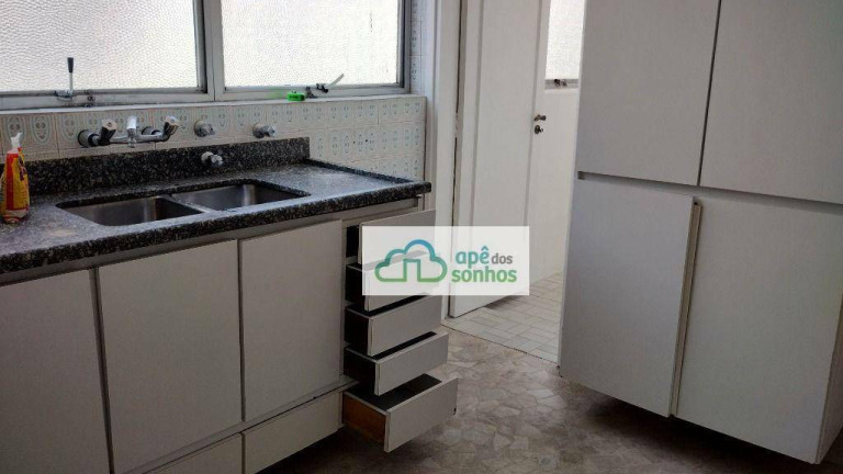 Imagem Apartamento com 3 Quartos para Alugar, 168 m² em Jardim América - São Paulo Imagem Apartamento com 3 Quartos para Alugar, 168 m² em Jardim América - São Paulo