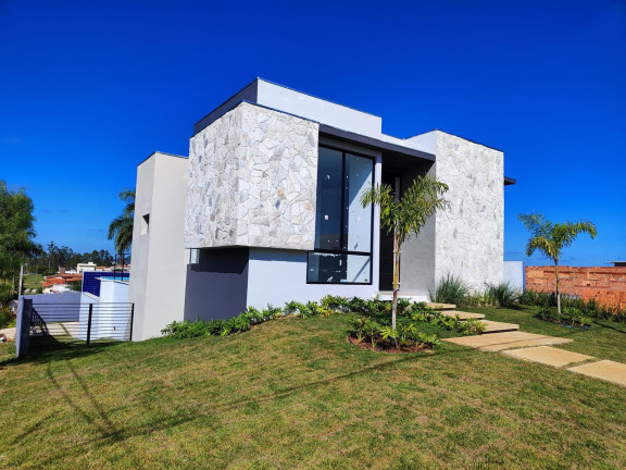 Imagem Casa com 3 Quartos à Venda, 202 m² em Ninho Verde I - Porangaba