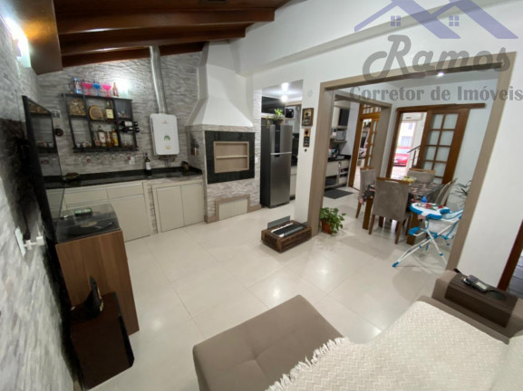 Imagem Imóvel com 2 Quartos à Venda, 80 m² em Cavalhada - Porto Alegre