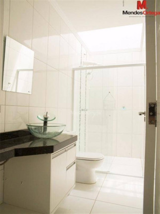 Imagem Casa com 2 Quartos à Venda, 100 m² em Jardim Wanel Ville V - Sorocaba