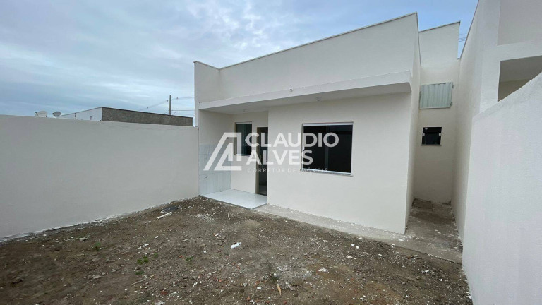 Imagem Casa com 4 Quartos à Venda, 160 m² em Campo Limpo - Feira De Santana