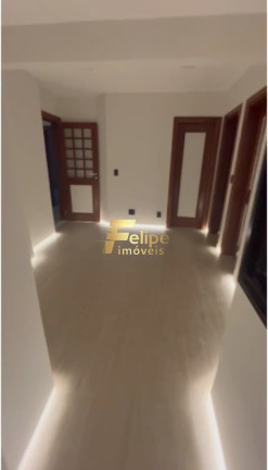 Imagem Imóvel com 3 Quartos à Venda, 110 m² em Praia Da Costa - Vila Velha Imagem Imóvel com 3 Quartos à Venda, 110 m² em Praia Da Costa - Vila Velha