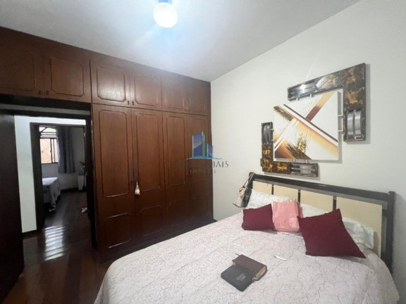 Imagem Casa com 7 Quartos à Venda, 360 m² em Amazonas - Contagem