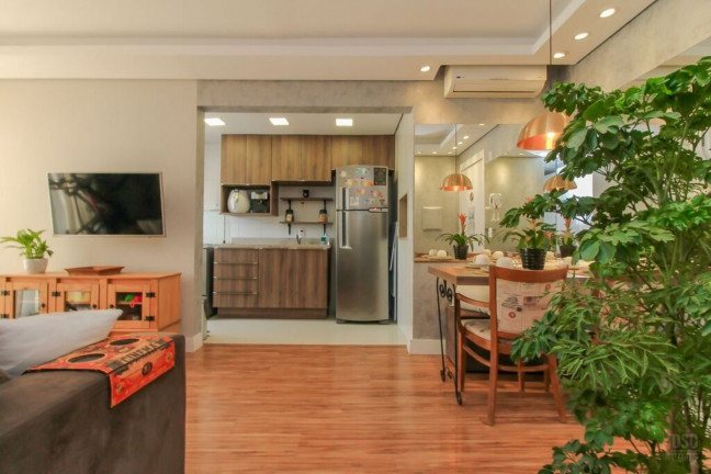 Imagem Imóvel com 2 Quartos à Venda, 58 m² em Vila Nova - Porto Alegre Imagem Imóvel com 2 Quartos à Venda, 58 m² em Vila Nova - Porto Alegre