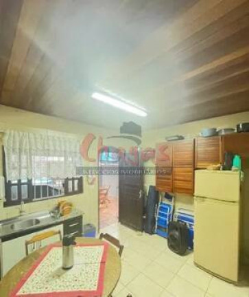 Imagem Casa com 2 Quartos à Venda, 60 m² em Jardim Tarumãs - Caraguatatuba