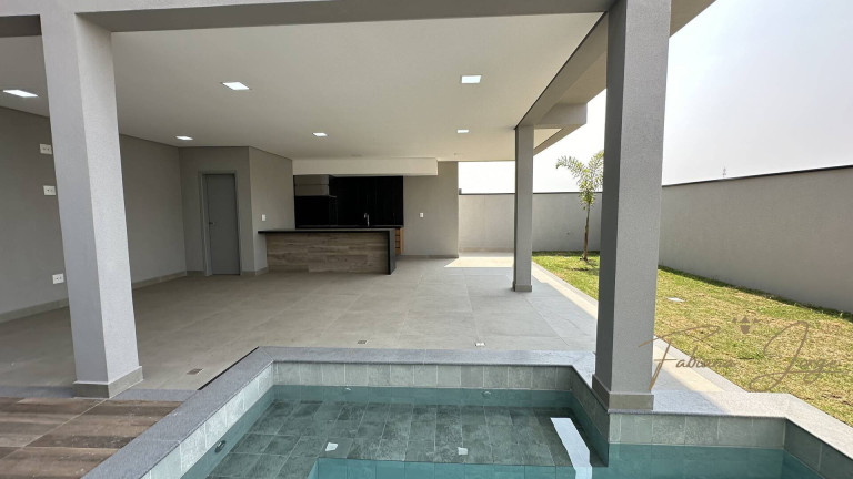 Imagem Casa com 3 Quartos à Venda, 347 m² em Roncáglia - Valinhos Imagem Casa com 3 Quartos à Venda, 347 m² em Roncáglia - Valinhos