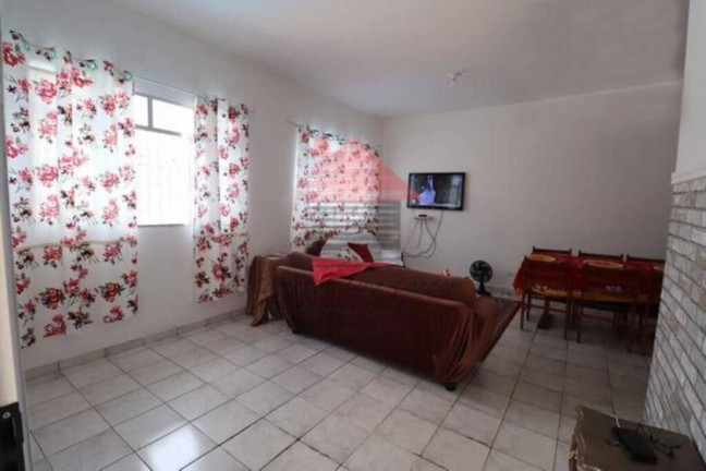 Imagem Casa com 3 Quartos à Venda, 195 m² em Vila Romar - Peruíbe Imagem Casa com 3 Quartos à Venda, 195 m² em Vila Romar - Peruíbe