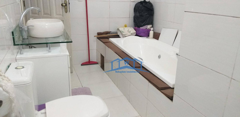 Imagem Casa com 5 Quartos à Venda, 200 m² em Centro - Petrópolis Imagem Casa com 5 Quartos à Venda, 200 m² em Centro - Petrópolis