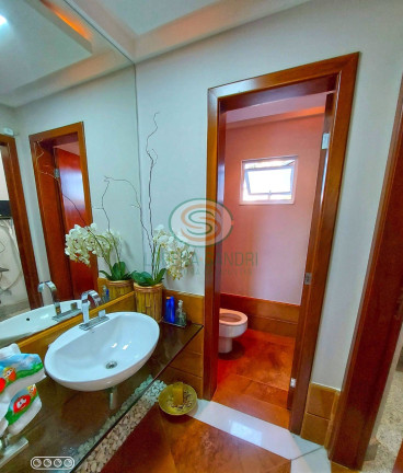 Imagem Casa com 5 Quartos à Venda, 900 m² em Manguinhos - Serra Imagem Casa com 5 Quartos à Venda, 900 m² em Manguinhos - Serra