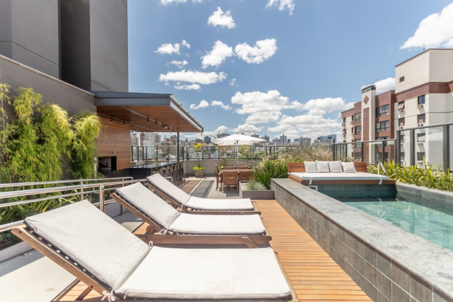 Imagem Apartamento com 2 Quartos à Venda, 73 m² em Petrópolis - Porto Alegre