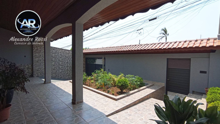 Casa com 3 Quartos à Venda, 398 m² em Vila Santa Terezinha - Várzea Paulista