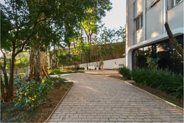 Imagem Apartamento com 3 Quartos à Venda, 143 m² em Consolação - São Paulo Imagem Apartamento com 3 Quartos à Venda, 143 m² em Consolação - São Paulo