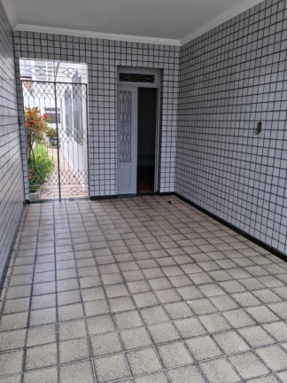 Imagem Casa com 3 Quartos à Venda, 224 m² em Getúlio Vargas - Aracaju