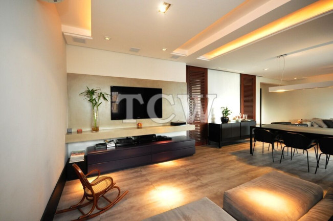 Imagem Apartamento com 3 Quartos à Venda, 177 m² em Aclimação - São Paulo Imagem Apartamento com 3 Quartos à Venda, 177 m² em Aclimação - São Paulo