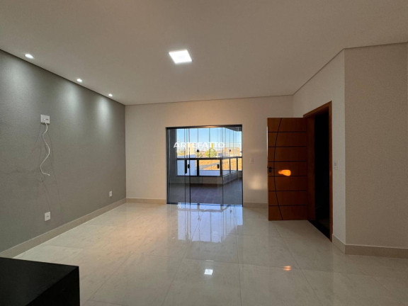 Imagem Apartamento com 2 Quartos à Venda, 90 m²