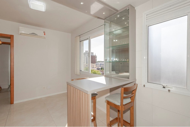 Imagem Apartamento com 1 Quarto à Venda, 31 m² em Menino Deus - Porto Alegre