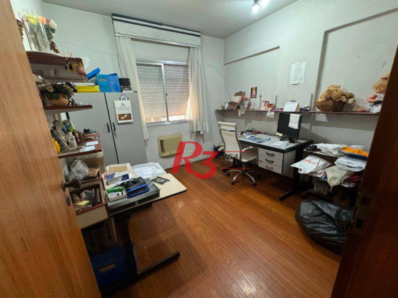 Imagem Apartamento com 4 Quartos à Venda, 152 m² em Gonzaga - Santos
