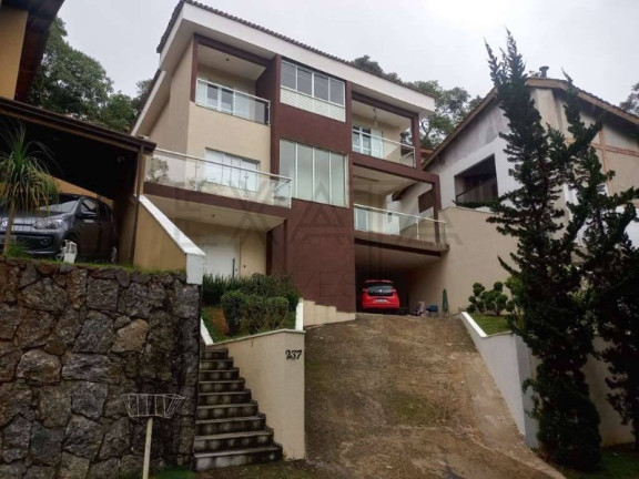 Imóvel com 3 Quartos à Venda, 378 m² em Condomínio Vila Verde - Cotia