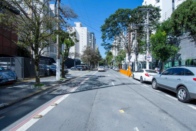 Imagem Apartamento com 1 Quarto à Venda, 53 m² em Indianópolis - São Paulo