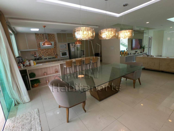 Imagem Casa com 4 Quartos para Alugar,  em Tarumã - Manaus