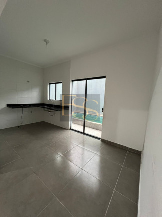 Imagem Casa com 2 Quartos para Alugar, 60 m² em Balneário Itaguaí - Mongaguá Imagem Casa com 2 Quartos para Alugar, 60 m² em Balneário Itaguaí - Mongaguá