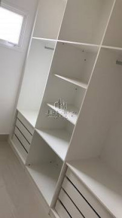 Imagem Casa com 4 Quartos à Venda, em Indaiatuba Imagem Casa com 4 Quartos à Venda, em Indaiatuba