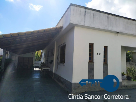 Imagem Casa com 3 Quartos à Venda, em Centro - Campos Dos Goytacazes Imagem Casa com 3 Quartos à Venda, em Centro - Campos Dos Goytacazes