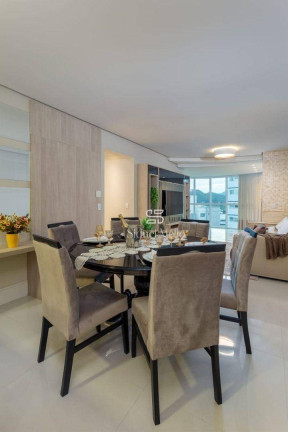 Imagem Apartamento com 3 Quartos à Venda, 129 m² em Centro - Balneário Camboriú