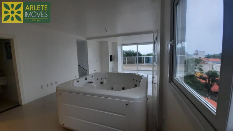 Imagem Apartamento com 3 Quartos à Venda, 156 m² em Morrinhos - Bombinhas