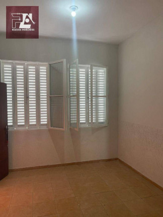 Imagem Casa com 5 Quartos à Venda ou Locação, 200 m² em Centro - Lorena Imagem Casa com 5 Quartos à Venda ou Locação, 200 m² em Centro - Lorena