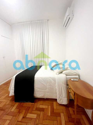 Imagem Apartamento com 2 Quartos à Venda, 70 m² em Copacabana - Rio De Janeiro