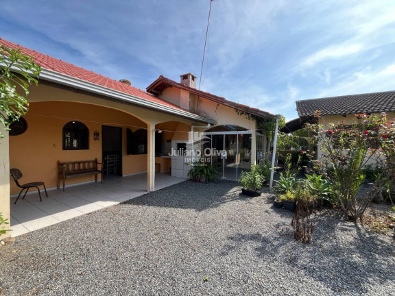 Imagem Casa à Venda, 266 m² em Barra Do Sai - Itapoá Imagem Casa à Venda, 266 m² em Barra Do Sai - Itapoá