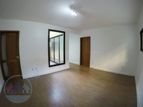 Imagem Casa com 9 Quartos à Venda, 322 m² em Campo Belo - São Paulo Imagem Casa com 9 Quartos à Venda, 322 m² em Campo Belo - São Paulo