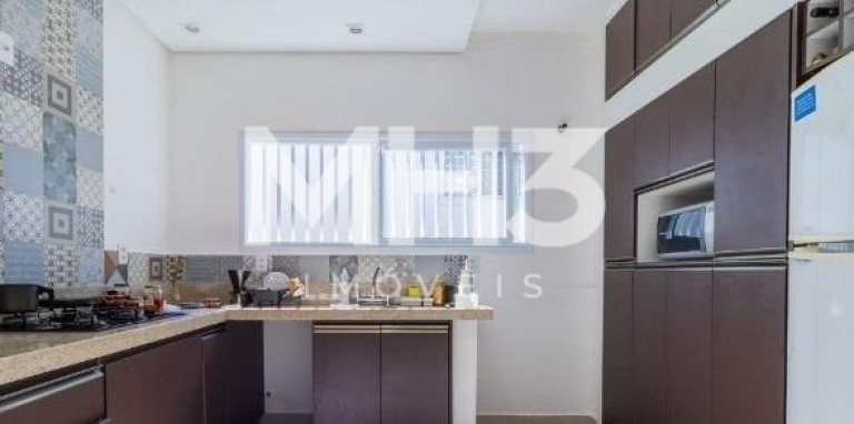 Imagem Casa com 4 Quartos à Venda, 270 m² em Jardim Magnólia - Campinas